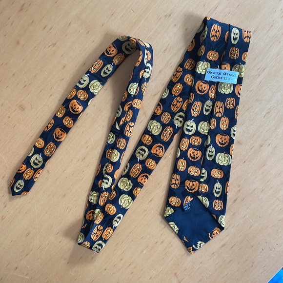 Vintage Halloween Tie Pumpkin Jack-o-lantern Fall Spooky Creative Apparel Group - Picture 3 of 5